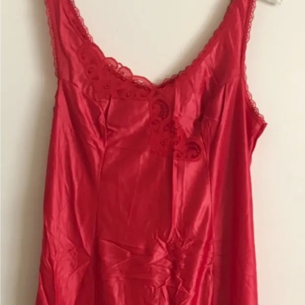 Vintage long red slip, new without tags, size L